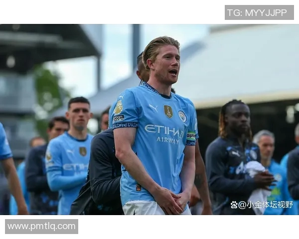 巴塞罗那官方宣布梅西离队，夏窗最耀眼的一笔转会签约至曼城